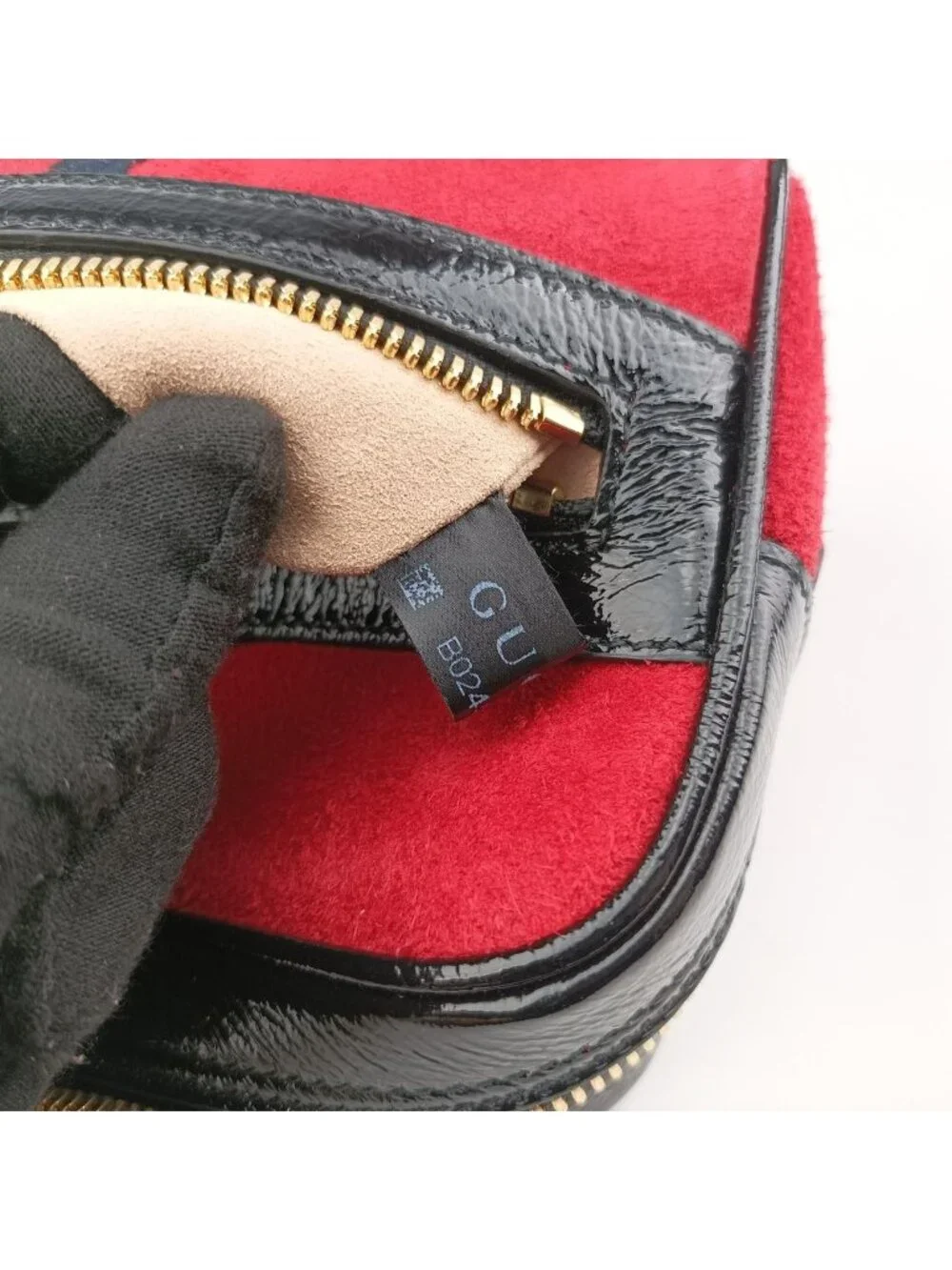 Gucci brand color